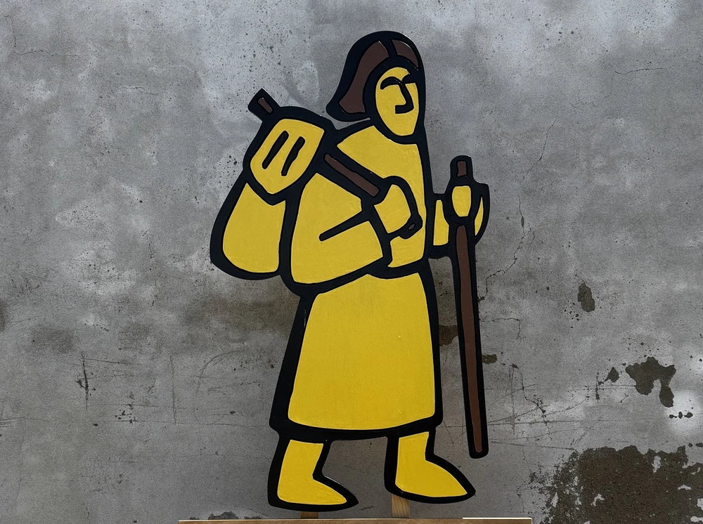 A trail marker on the Via Francigena trail